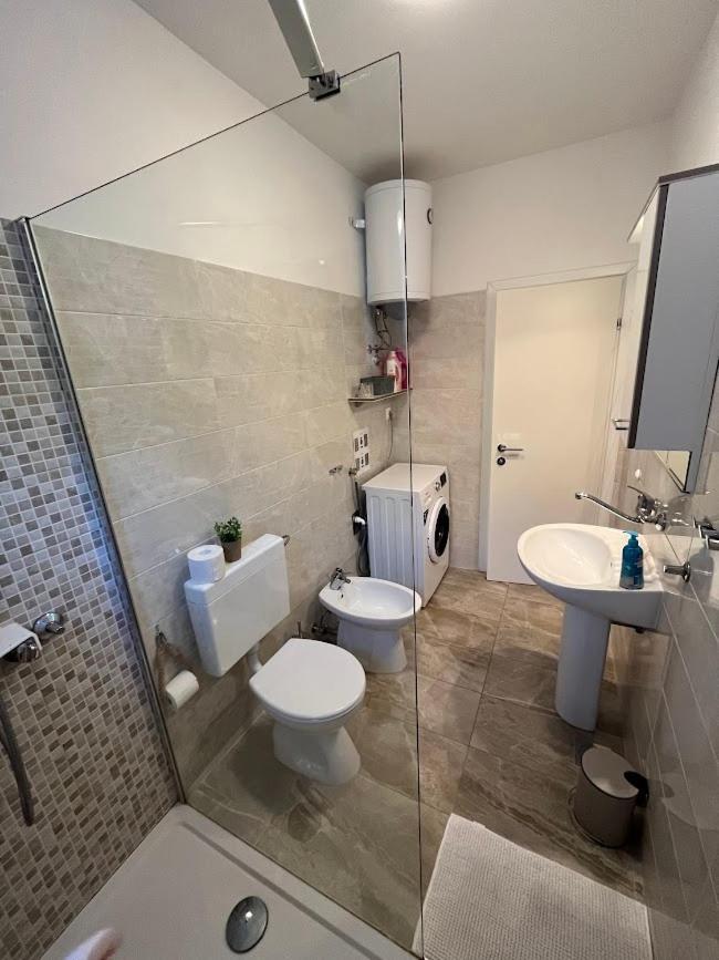 Blue Art Apartment Свети Юрай Екстериор снимка