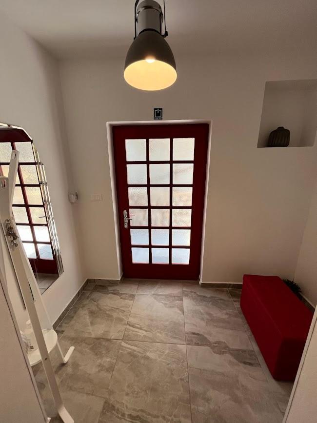 Blue Art Apartment Свети Юрай Екстериор снимка